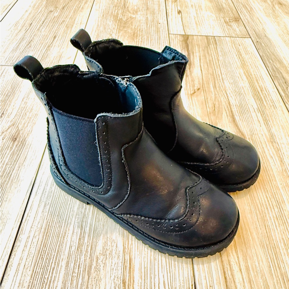 Girl leather Boots